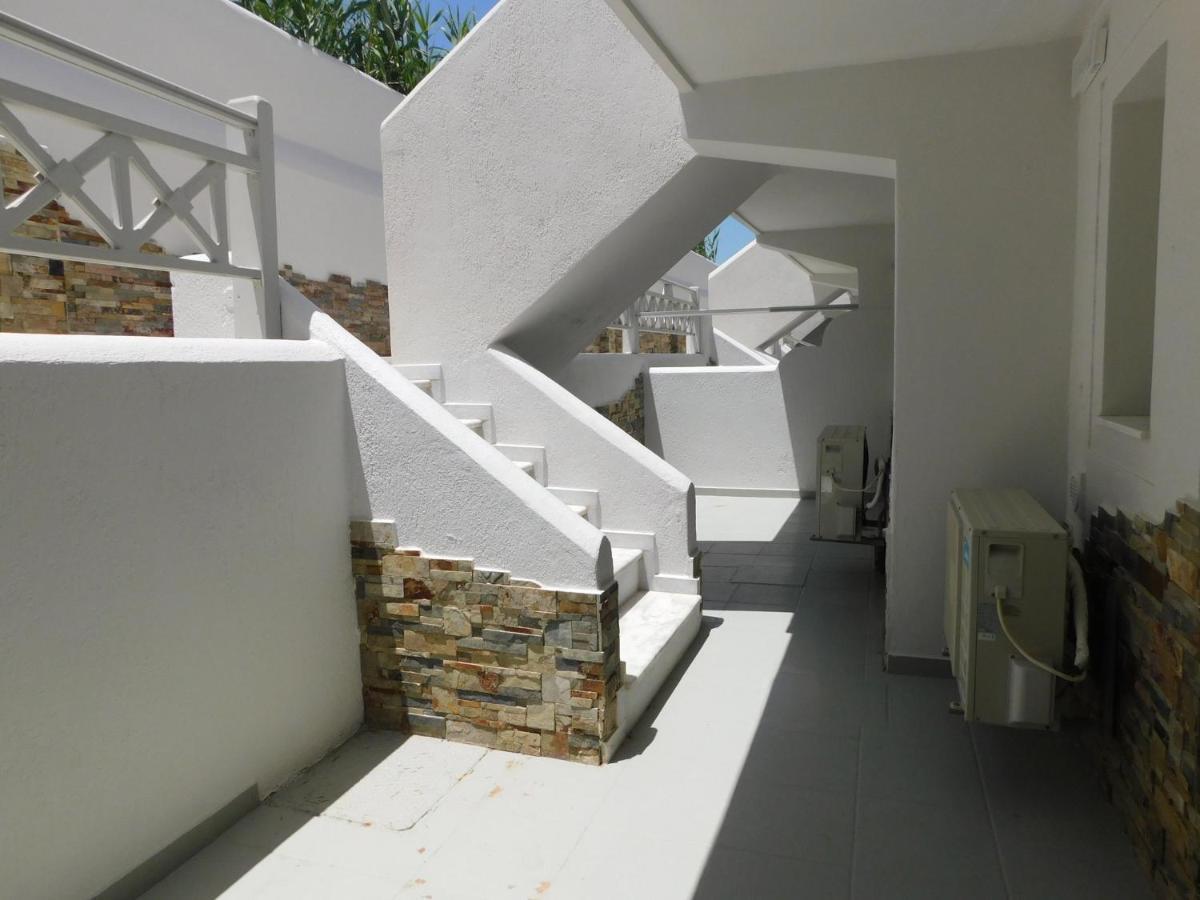 Sea La View Rooms Perissa  Bagian luar foto