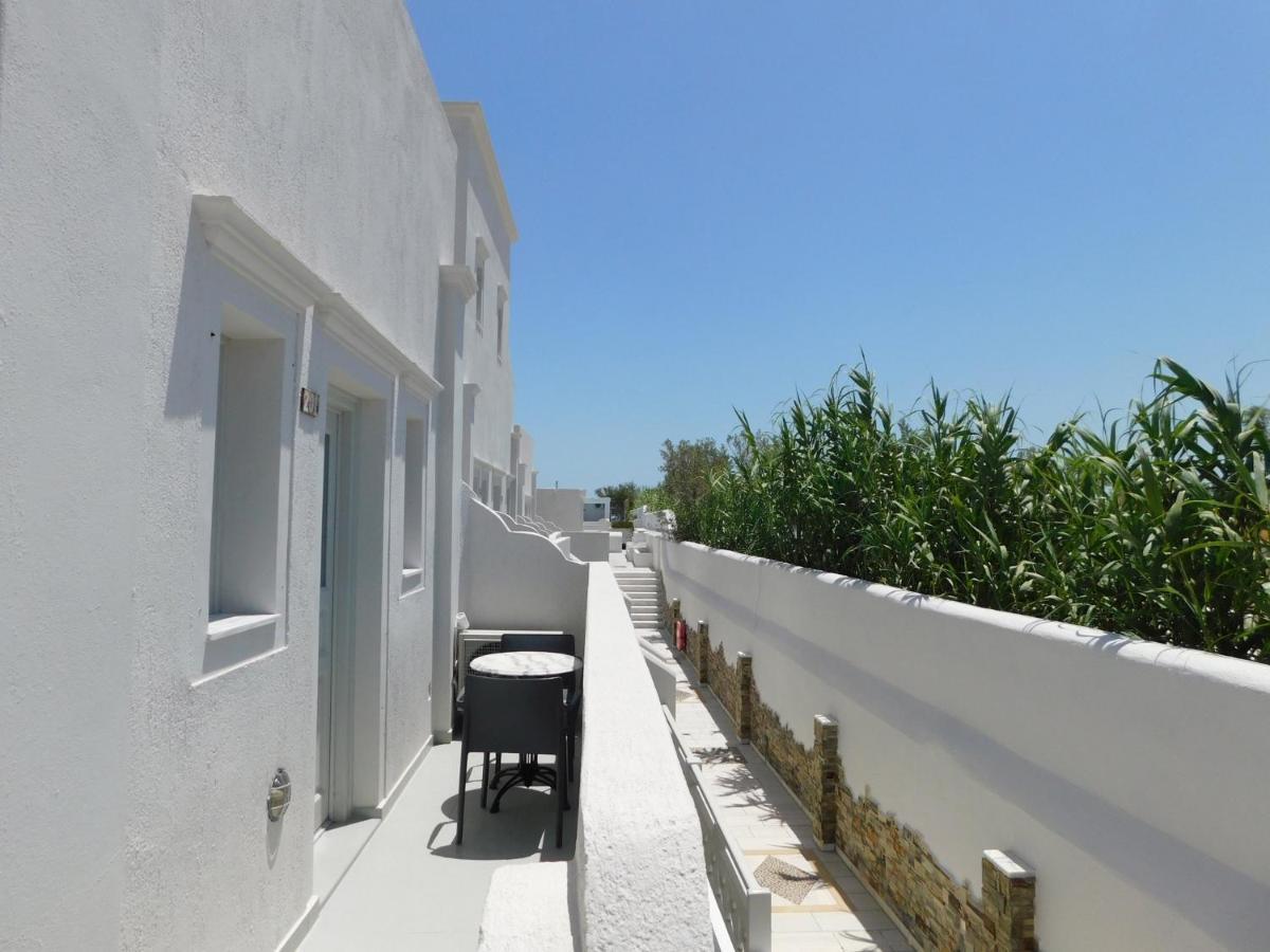 Sea La View Rooms Perissa  Bagian luar foto